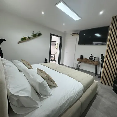 Romantique Reve D Amazonie Option Espace Complet En Supplement ベッド・アンド・ブレックファスト