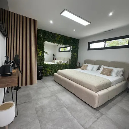 Reve D Amazonie & ベッド・アンド・ブレックファスト 4*