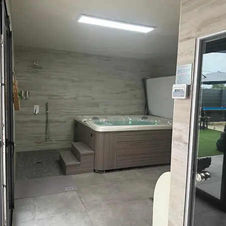 Romantique Reve D Amazonie Option Espace Complet En Supplément 4* Les Mages